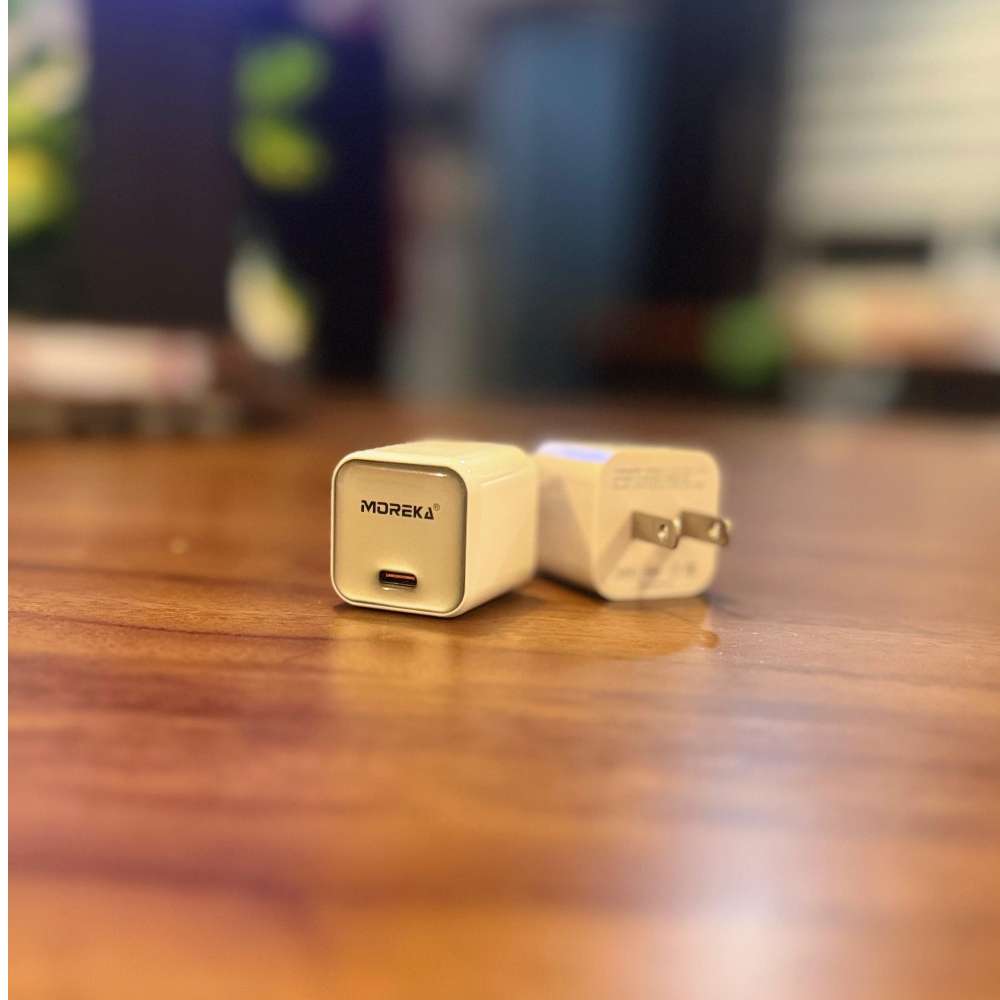 Cubo carga rápida 20W 5V- 3A puerto C Moreka P-214 - Imagen 3