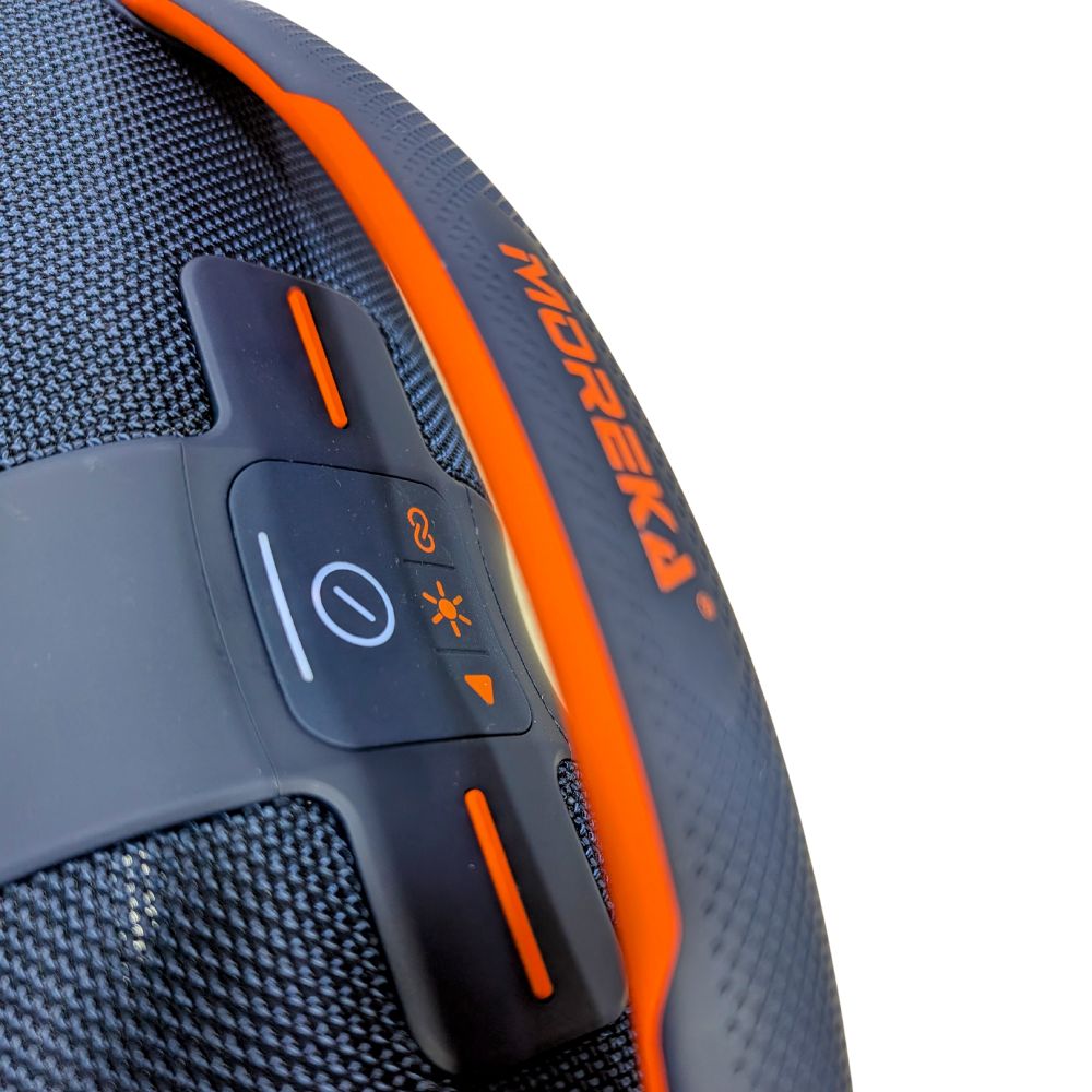 Bocina Moreka A41 70W 35W+35W 5000mAh 9hrs de bateria Bluetooth IPX6 - Imagen 3