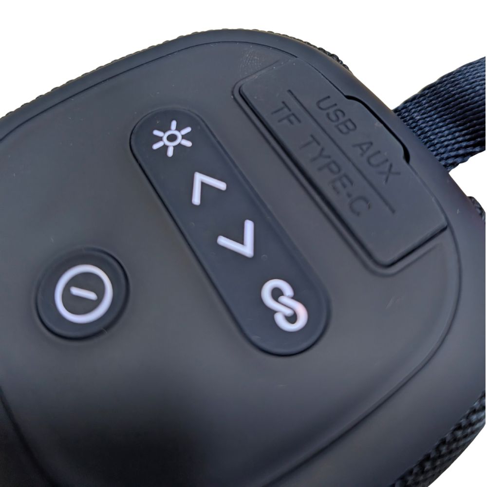 Bocina Moreka A48 50W 25W+25W 4000mAh 6hrs de bateria Bluetooth IPX6 - Imagen 8