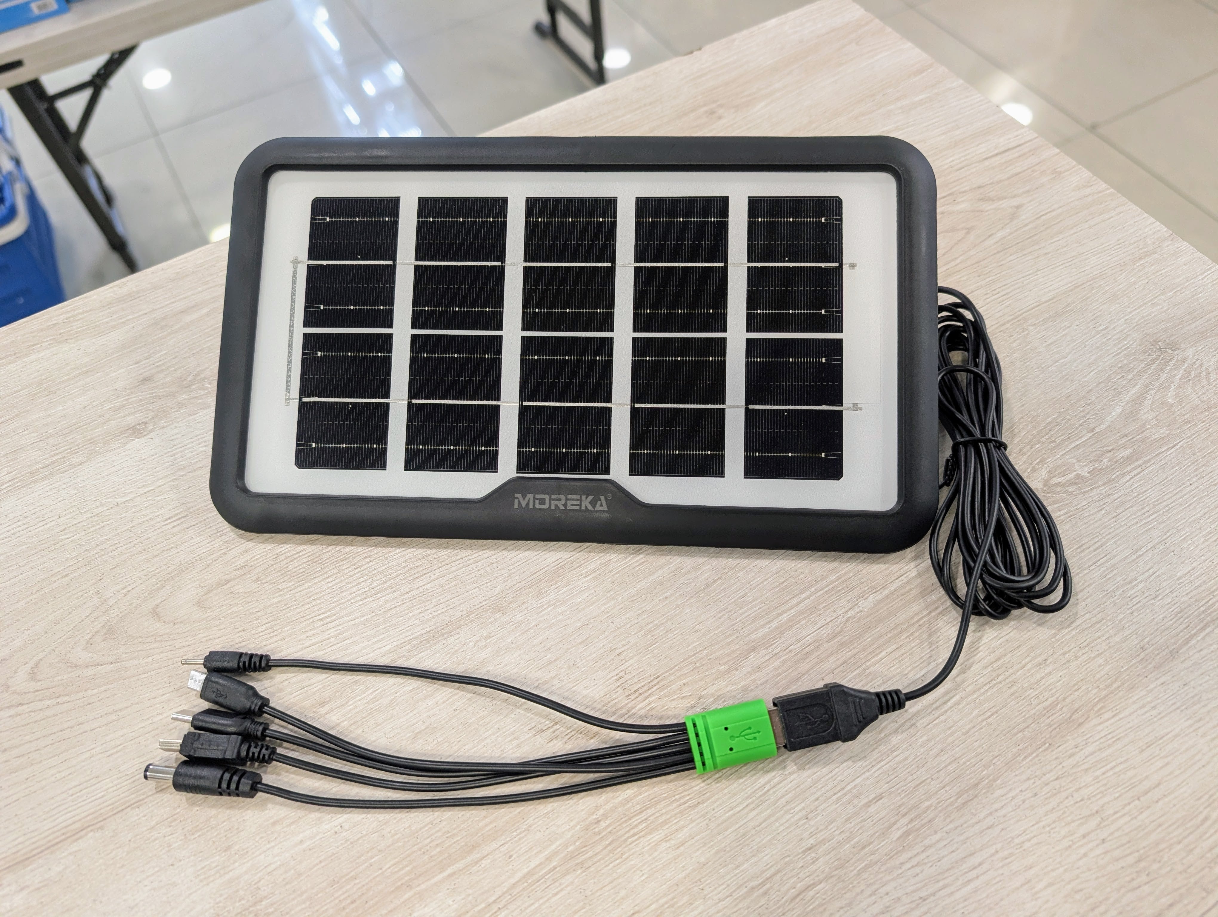 Panel Solar Portátil 3.8W 6V 5 conectores Moreka MOR-10T - Imagen 5