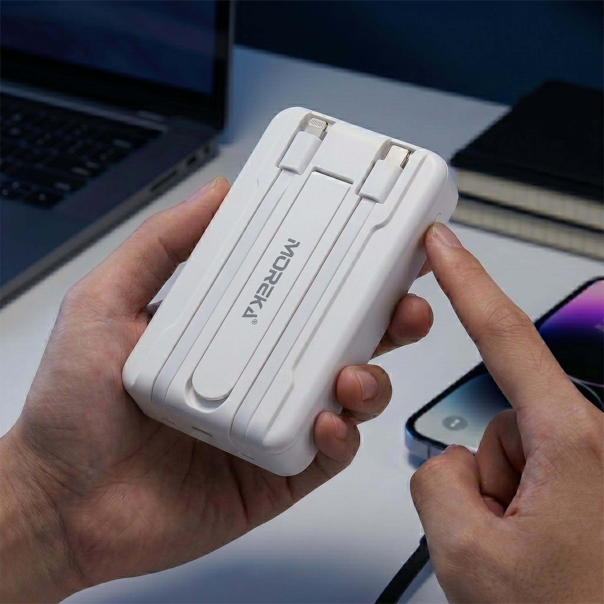 Power Bank Magnético Moreka K112 10000mAh 22.5W con Cable Lightning y Tipo-C Integrados Carga Inalámbrica 15W, Modo Baja Corriente - Imagen 2